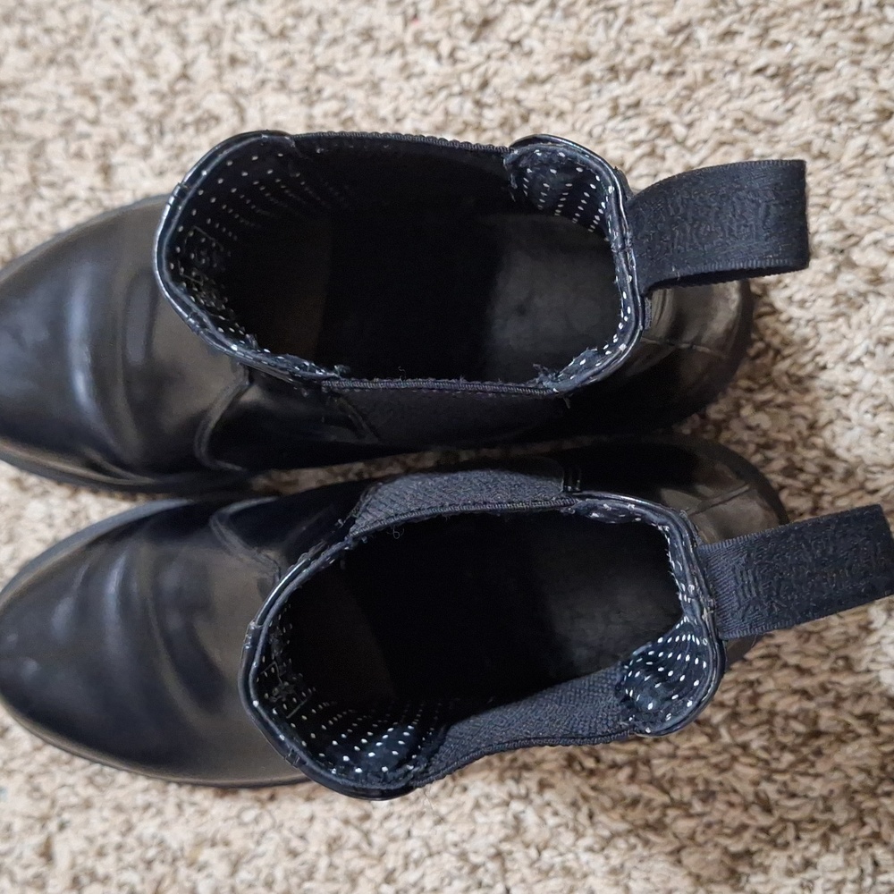 Dr. Martens flora Chelsea boot size womens 7 or EU38 - Picture 12 of 12